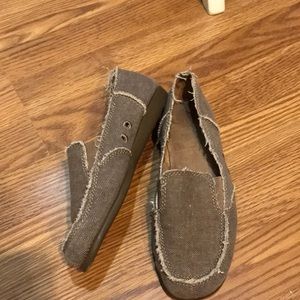 Aerosols 7.5 slip on